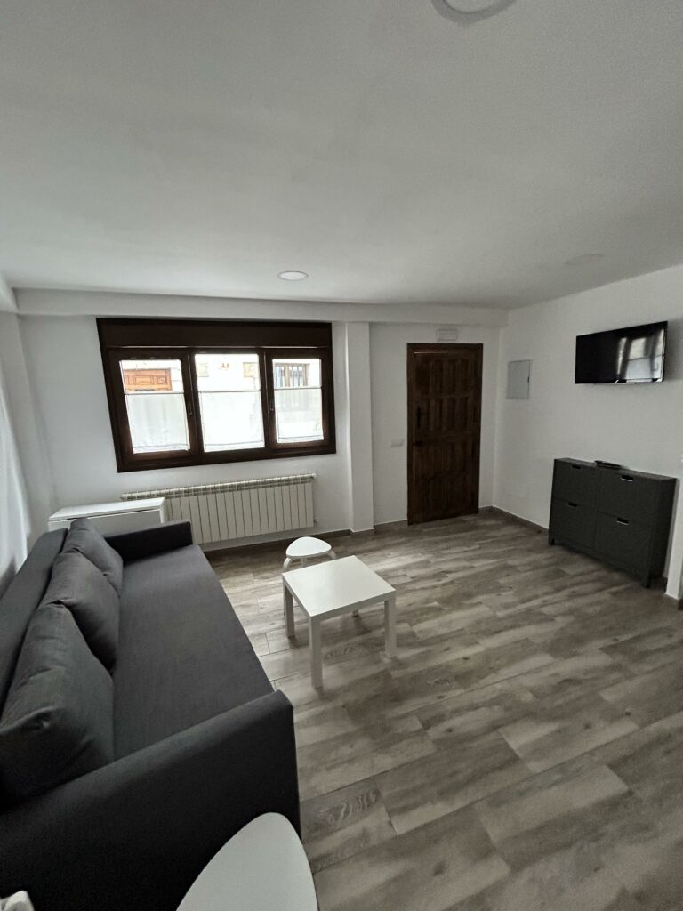 Salón comedor con TV